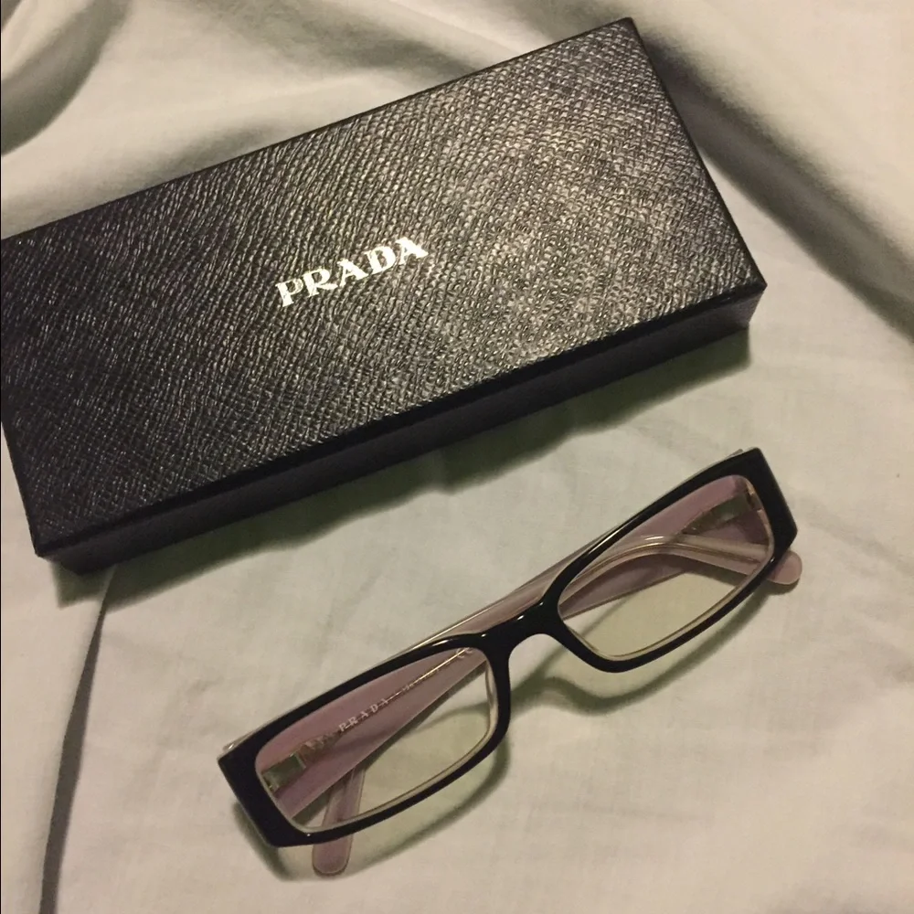COPY - PRADA PR 10FV - Picture 2 of 9